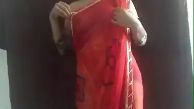 Indian shemale exposing her assets