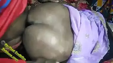 Desi Indian Bhabhi Fuck By Lover in Bedroom Indian Clear Hindi Audio