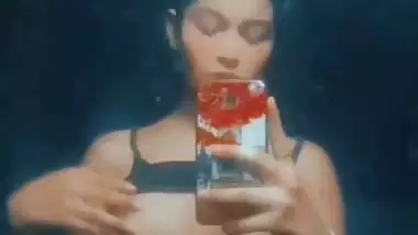 Hot Indian college girl mirror video xxx mms