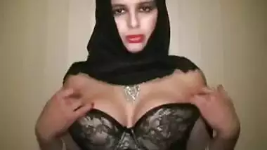 Indian Wife Removing Bra - Movies.