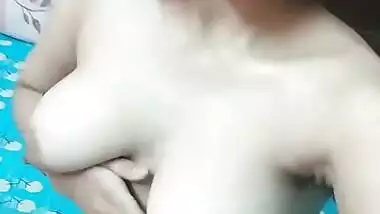 Assamese hairy pussy Indian gf nude viral show