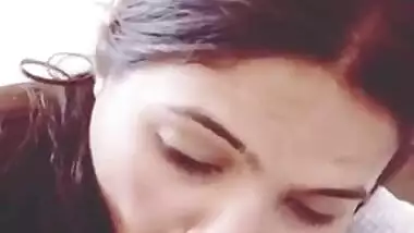 Drunk Delhi girl giving blowjob to his husband's friend 