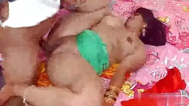 Desi MILF tit grabbed and Barebacked
