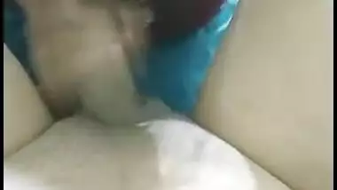 Indian Desi Tamil Bhabhi Giving blowjob