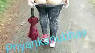 desi hot wife showing off her thong while walking