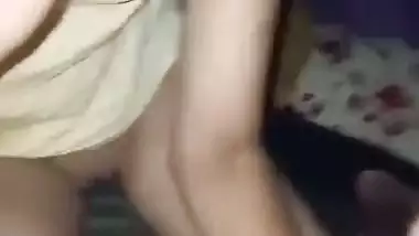 Slim Indian girl blowjob with boobs show viral MMS