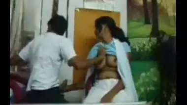 Free porn scandal mms of desi young girl with her lover leaked mms