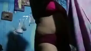 Tamil aunty sex ass show during viral dress change