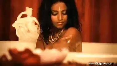 Sexy Indian MILF Undressing Here