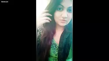 Beautiful Indian Chubby GIRL 2New Clip Update