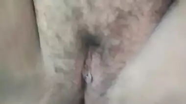 Hot Desi Indian Girl Showing Her Hairy Pussy Closeup Seen During Solo Masturbations & Fingering