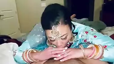 Kathmandu lady gives a Nepali blowjob to her Indian husband