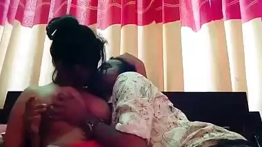 Man touches Desi girl's tits and kisses nipples in homemade XXX video