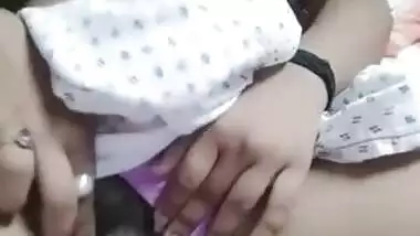 Desi Village Girls Showing Nude Body On Video Call