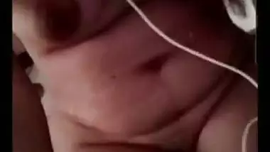Desi big boobs bhabhi viral nude pussy rubbing