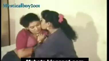 telugu hyderabad aunties doing lesbian masala sex