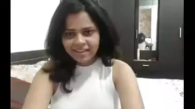 Hindi sex videos of gorgeous punjabi girl exposed her on request