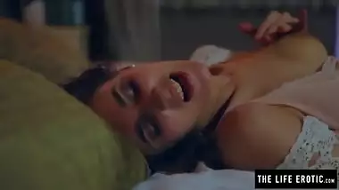 Sexy Indian Milf Masturbating In International Porn