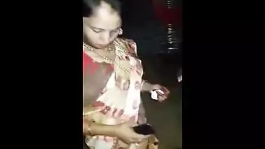 Indian outdoor xxx mms prostitute handjob on demand