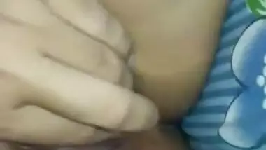 Sexy bangla Girl Showing Her Boobs And Pussy 1