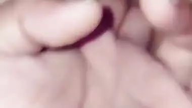 Desi Bhabhi Got Her Pussy Fingered