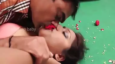 Desi Telugu Girl Soni Priya Romance With Boyfriend