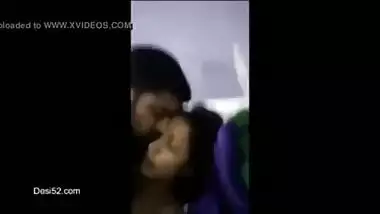 Fingering Trimmed Pussy Of Desi Teen