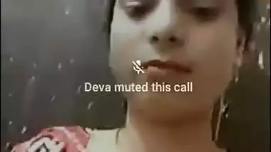 Desi girl Shows Her Boobs on VC