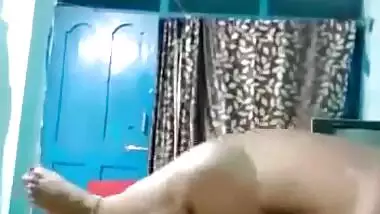 Sexy bhabhi fucking mms 2 clips part 1