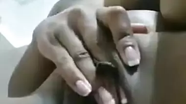 Desi girlfriend masturbating