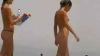  Beach Nudist