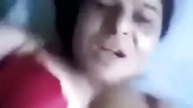 hot aunty mastubuting with hindi audio
