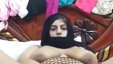 Hot Kashmiri Girl