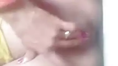 Dehati Rajasthani wife fingering her love tunnel on web camera