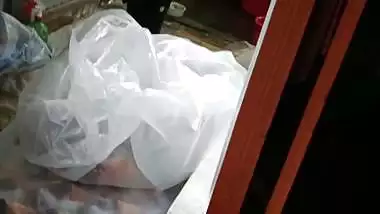 Bhabhi bathing outdoor sex mood caught by devar