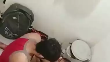 Lover Fucking In Washroom