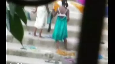 Local Desi Girls Taking Bath Outdoor