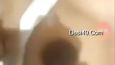 Today Exclusive- Sexy Desi Village Girl Showing Her Boobs Part 1