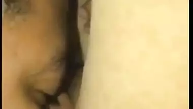 Indian Girl Pussy Licking Viral MMS With Lover