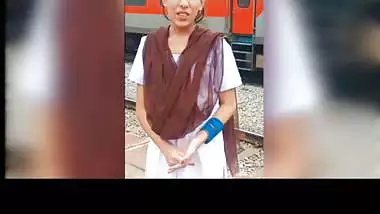 Indian College girl Fucked in Railway station