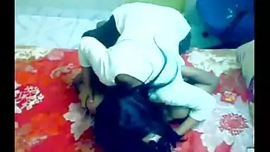 Desi Indian wife mms sex scandal with college lover in hotel