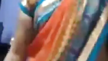chennai hot tamil office aunty showing her pussy to boss