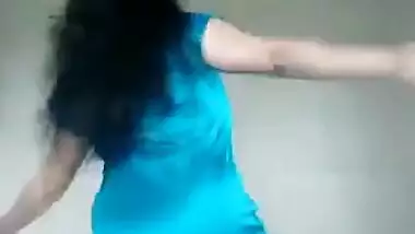 Sonali Banerjee Hot Sexy Dance