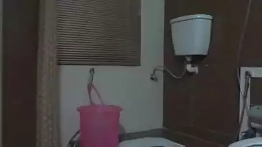 Honey Moon In Xxx Hindi Sex Video Of Hot Indian Wife Kiran On