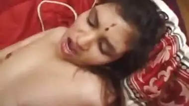 Indian Lesbians have hot Lesbian Sex