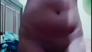 Sexy Pakistani girl selfie cam video