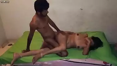 Telugu Couple Sex Escapade