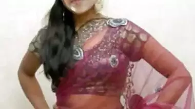 HOT CHICKS OF SOUTH INDIA