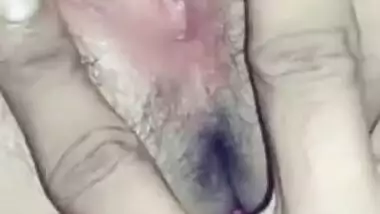 Desi girl came home after hard working day but man filmed XXX twat