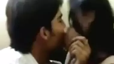 Desi Boy And Girl in cyber cafe HD.mp4